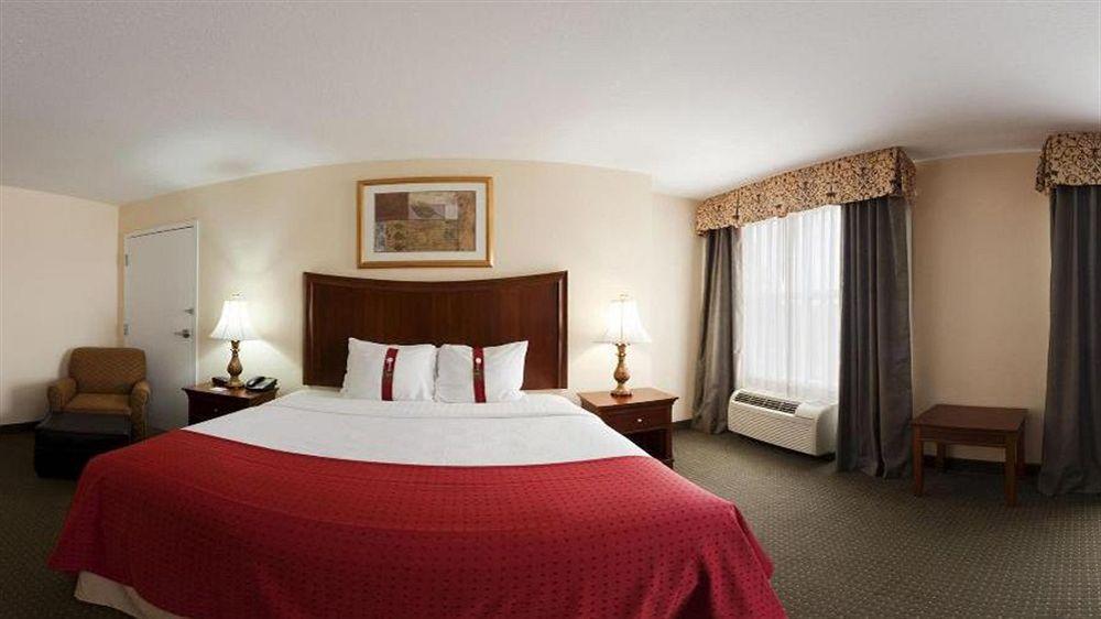 Holiday Inn Brunswick I-95 Eksteriør bilde
